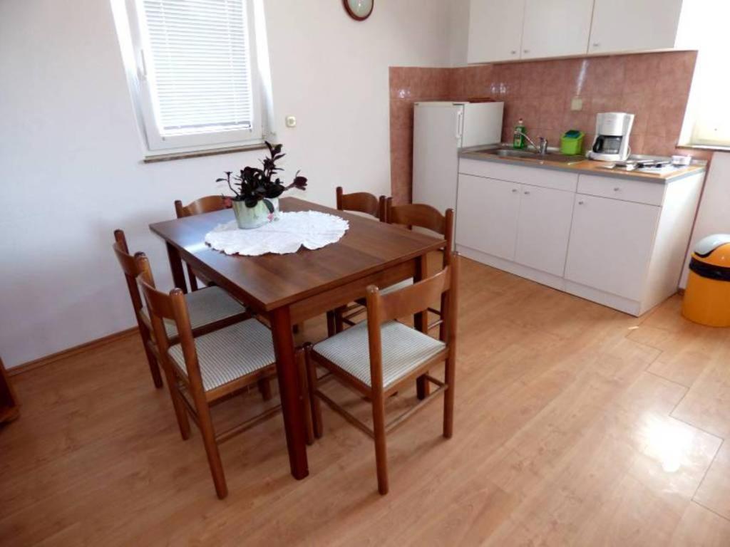 Apartments Branko Nin Room photo